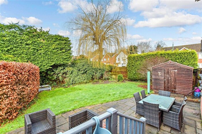 5 Bedroom Detached House For Sale In Mallings Drive, Bearsted, Maidstone, Kent, ME14