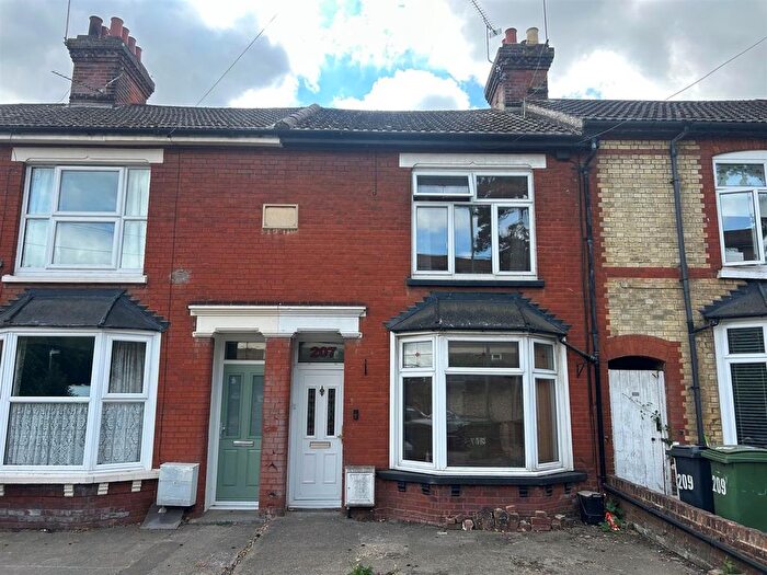 2 Bedroom Property To Rent In Tonbridge Road, Maidstone, ME16