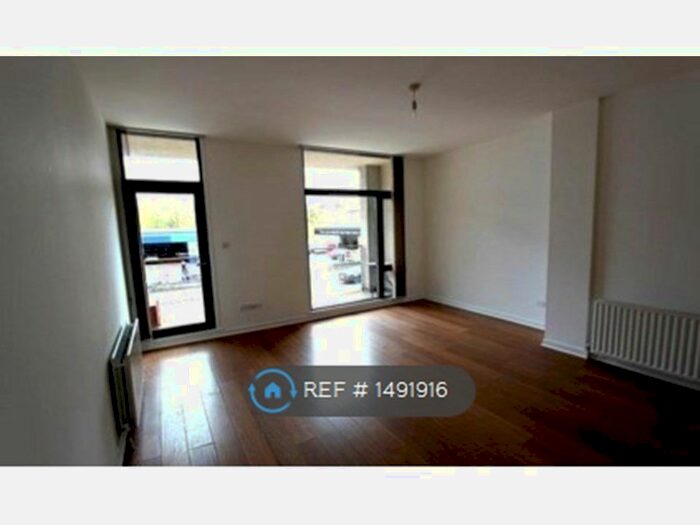 1 Bedroom Flat To Rent In Muirhouse Street, Glasgow, G41