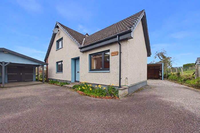 3 Bedroom Detached House For Sale In Windhill, Beauly, IV4