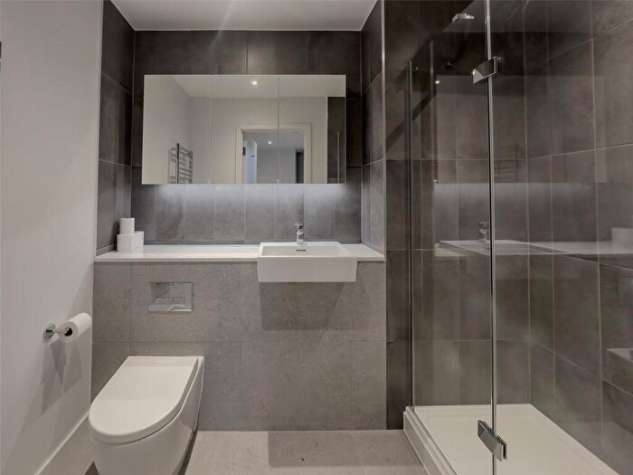 2 Bedroom Apartment To Rent In Dantzic Street, Park View, Manchester, M4