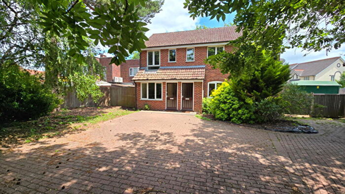2 Bedroom Maisonette To Rent In Old Newtown Road, Newbury, RG14