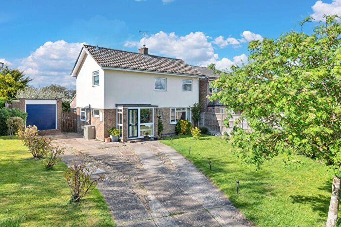 3 Bedroom Detached House For Sale In Barn Field, Chevington, IP29