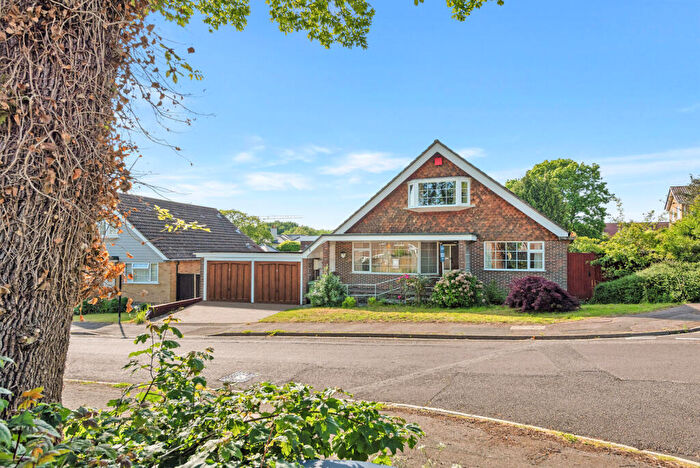 5 Bedroom Detached House For Sale In East Hill Close, Wallington, PO16