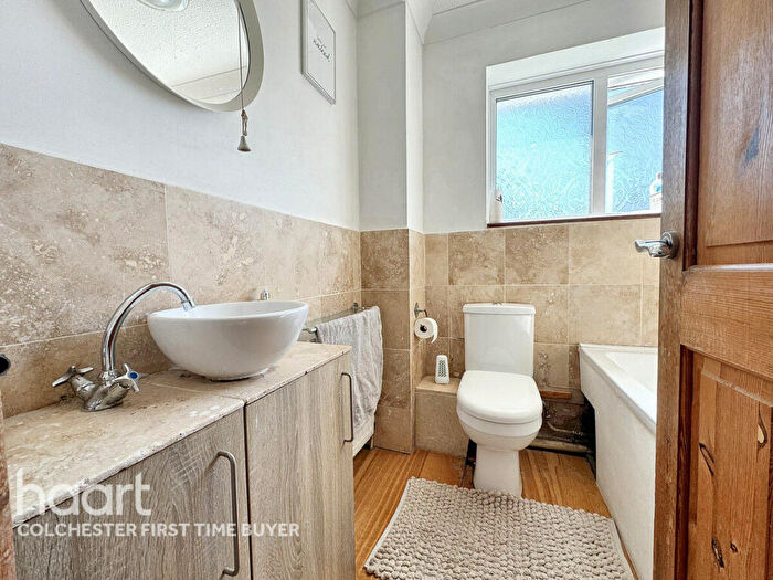 2 Bedroom End Of Terrace House For Sale In Orwell Close, Colchester, CO4