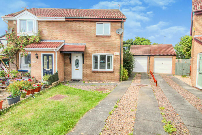 3 Bedroom Semi-Detached House To Rent In Dalston Place, South Beach Estate, Blyth, NE24