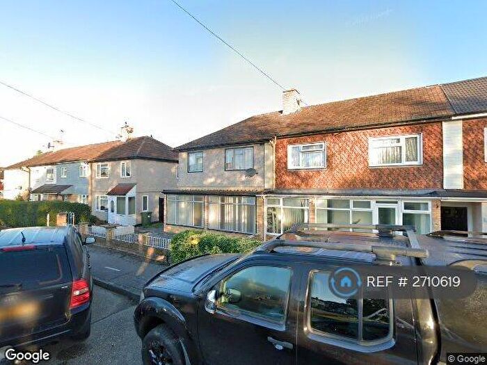 3 Bedroom End Of Terrace House To Rent In Newbury Close, Romford, RM3