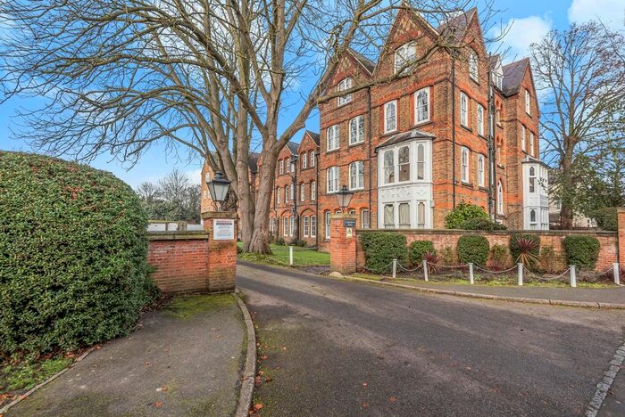 1 Bedroom Flat To Rent In Alma Road, Windsor, SL4