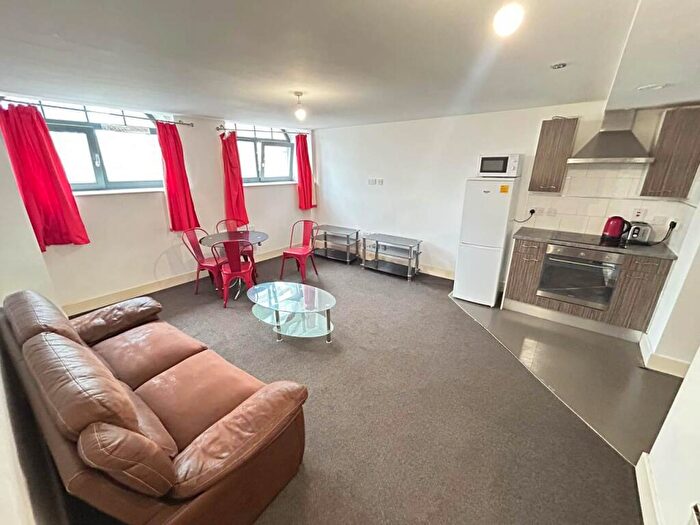 1 Bedroom Flat To Rent In Woolston Warehouse, Grattan Road, Bradford, BD1