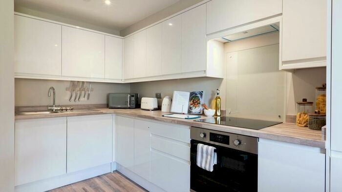 3 Bedroom House To Rent In Wellington Place Wellington Park, Bristol, Bristol, BS8