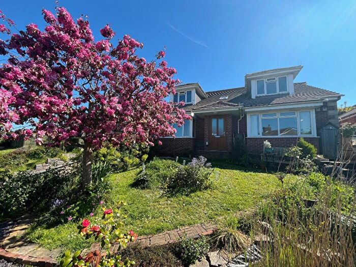 2 Bedroom Flat For Sale In Priests Road, Swanage, Dorset, BH19