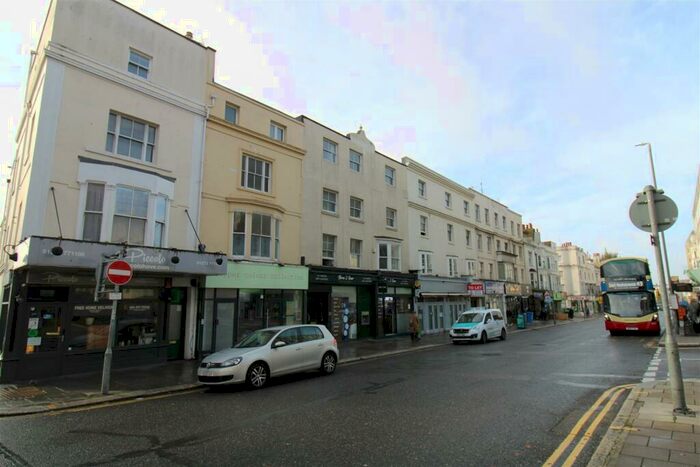 2 Bedroom Maisonette To Rent In Western Road, Hove, BN3