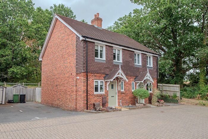 2 Bedroom Semi-Detached House For Sale In Bailey Road, Rowlands Castle, Hampshire, PO9