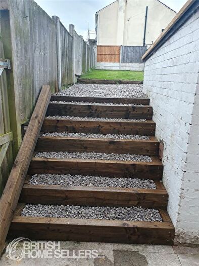 2 Bedroom Terraced House For Sale In Chapel Street, Ripley, Derbyshire, DE5