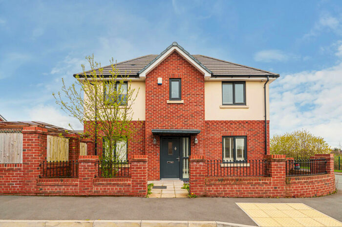 3 Bedroom Detached House To Rent In Mannering Street, Manchester, M18