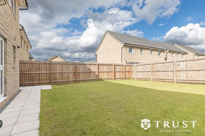 4 Bedroom Detached House For Sale In Churchyard Drive, East Ardsley, WF3