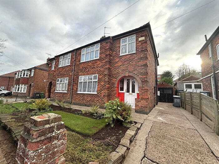 3 Bedroom Property To Rent In Thief Lane, York, YO10
