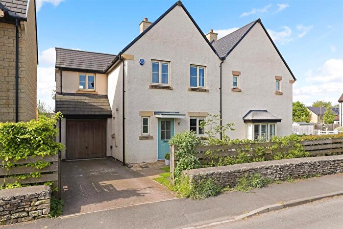 3 Bedroom Semi-Detached House For Sale In Old Common, Minchinhampton, Stroud, GL6