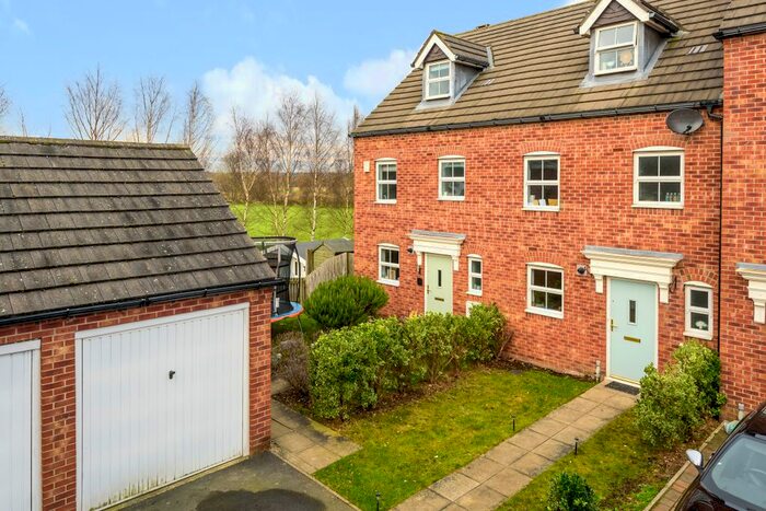 3 Bedroom End Of Terrace House For Sale In Sandwath Drive, Church Fenton, Tadcaster LS24