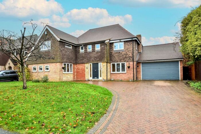 4 Bedroom Detached House For Sale In Mayflower Close, Hartwell, Aylesbury, HP17