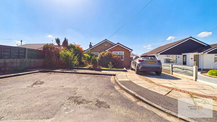 3 Bedroom Detached Bungalow For Sale In Trent Drive, Bury, BL9