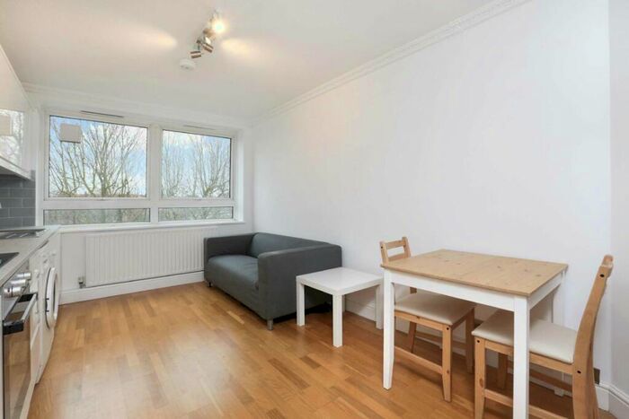 2 Bedroom Flat To Rent In Penfold Street, St. John's Wood, NW8