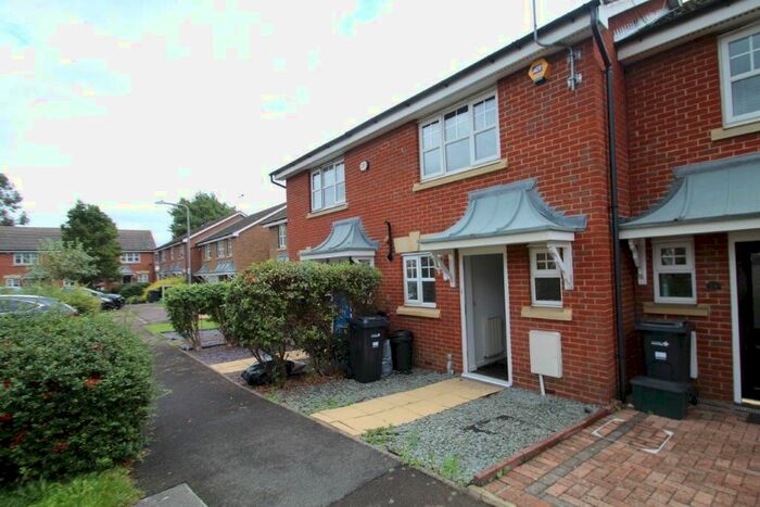 2 Bedroom Property To Rent In Ludham Close, Ilford, IG6