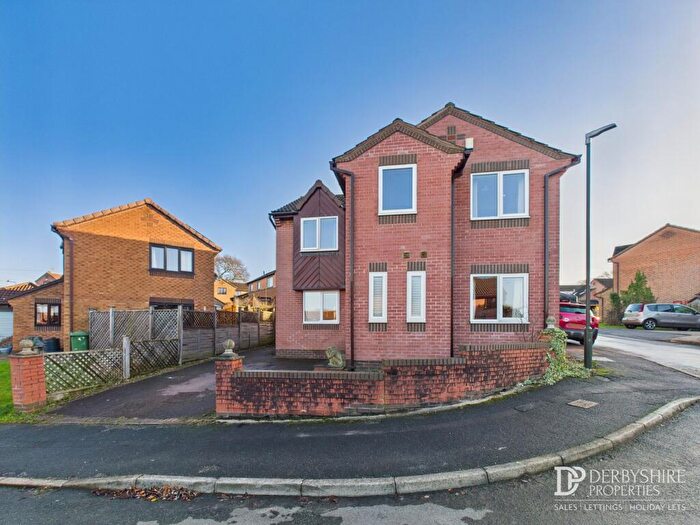 4 Bedroom Detached House For Sale In Courtney Way, Belper, DE56