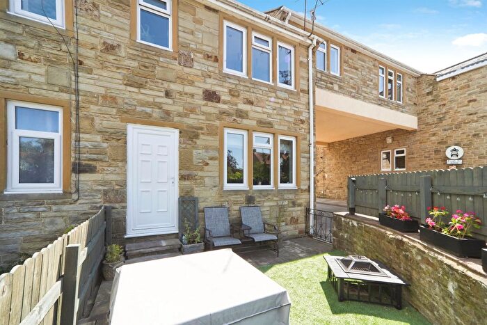 2 Bedroom Property For Sale In Richmond Mews, Saltaire, Shipley, BD18
