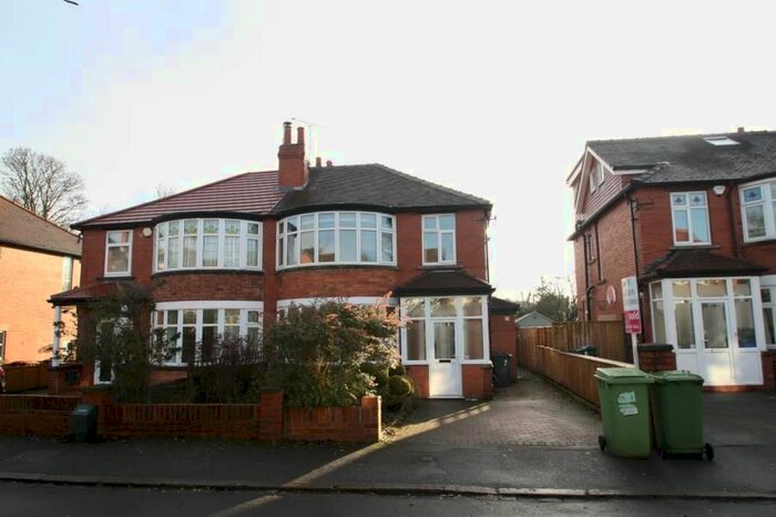 3 Bedroom Semi-Detached House To Rent In Holmfield Drive, Roundhay, Leeds, LS8