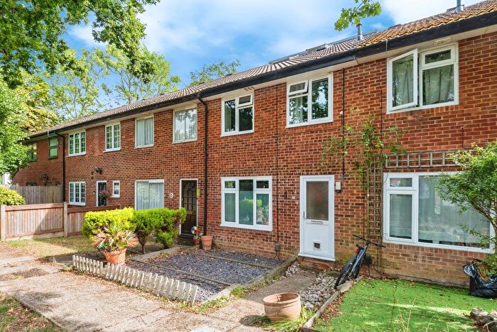 4 Bedroom Detached House For Sale In Greenwood Drive, Redhill, Surrey, RH1