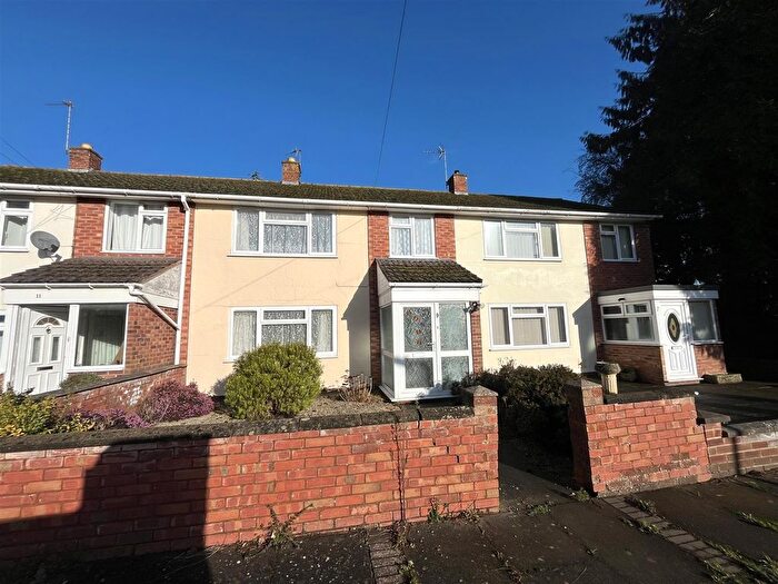 3 Bedroom Terraced House For Sale In Knights Way, Newent, GL18