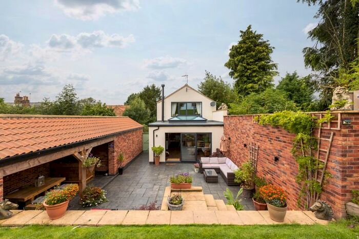 3 Bedroom Detached House For Sale In Scrayingham, York, YO41