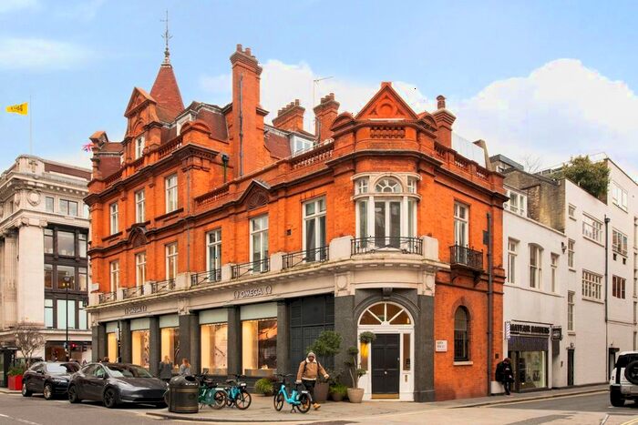 1 Bedroom Flat To Rent In North Audley Street, Mayfair, W1K