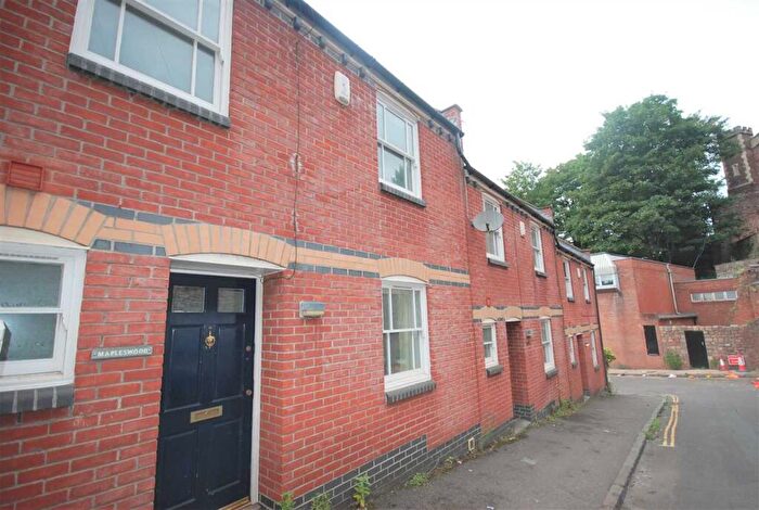 7 Bedroom Terraced House To Rent In John Carrs Terrace, BS8