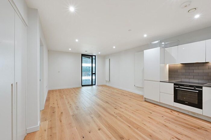 1 Bedroom Flat For Sale In Pinnacle House, Royal Wharf, E16