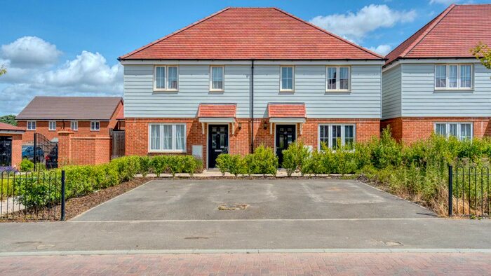 2 Bedroom Semi-Detached House For Sale In Dumbrell Drive, Paddock Wood, Tonbridge, TN12