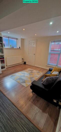 1 Bedroom Apartment To Rent In Flat, Asfordby Street, Leicester, LE5