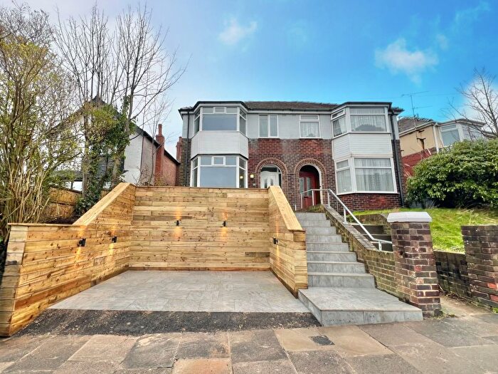 3 Bedroom Semi Detached House For Sale In Poulton Old Road, Highfurlong, FY3