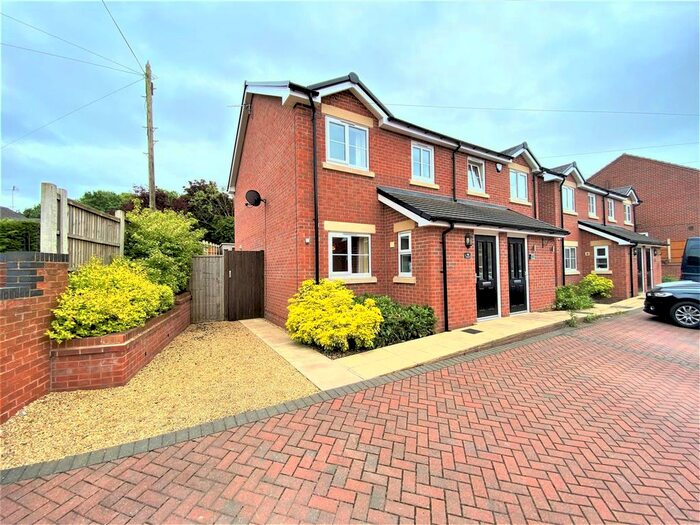 3 Bedroom Semi-Detached House To Rent In Moss Lane, Ripley, DE5