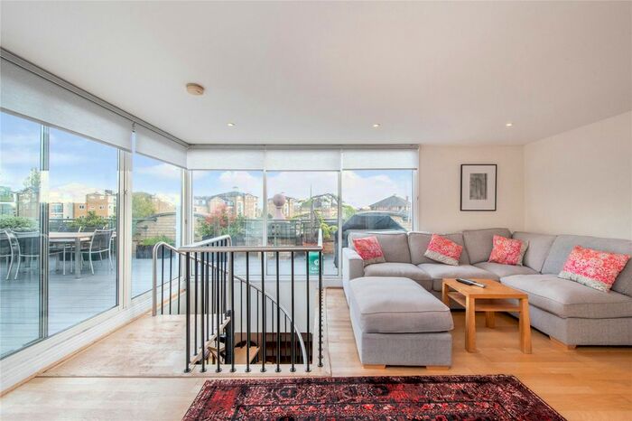 2 Bedroom Flat To Rent In Oriel Drive, Harrods Village, Barnes, London, SW13