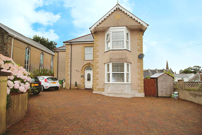 4 Bedroom Detached House For Sale In Garnant House, Trinity Lane, Penclawdd, Swansea, SA4