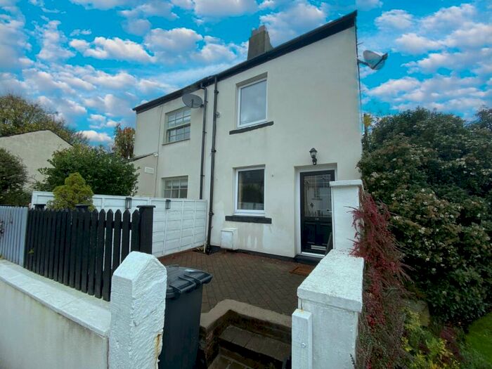 2 Bedroom Terraced House To Rent In Upper Lane, Little Gomersal, West Yorkshire, BD19