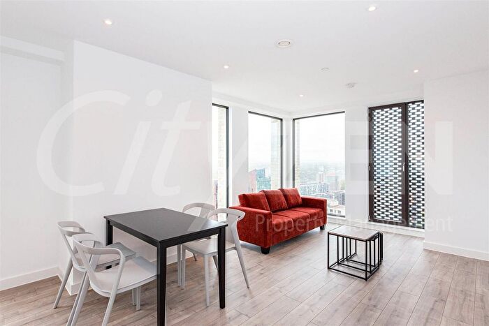 2 Bedroom Flat To Rent In Victoria House, Great Ancoats Street, Manchester, M4