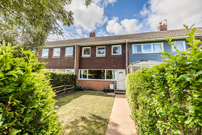 3 Bedroom Terraced House For Sale In Thornhill Road, Ponteland, Newcastle Upon Tyne, NE20
