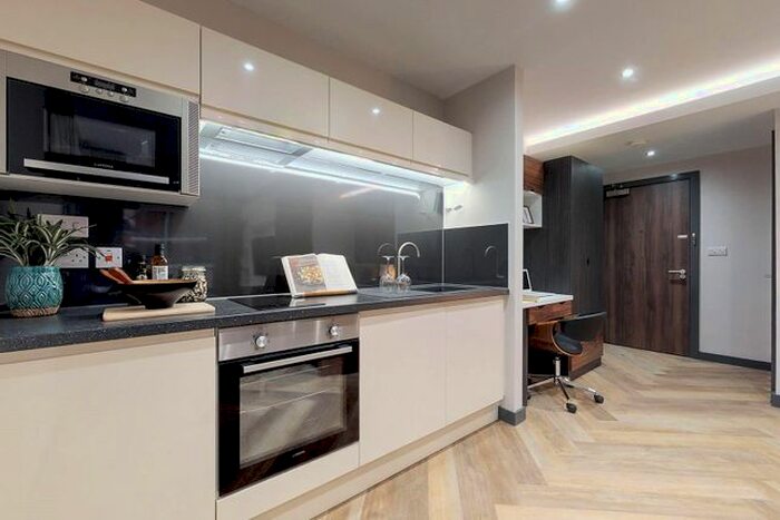Studio To Rent In Belgrave Street, Leeds, LS2