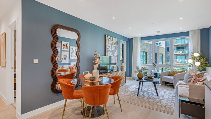 1 Bedroom Flat For Sale In Pegler Square, Kidbrooke Village, Greenwich, London, SE3