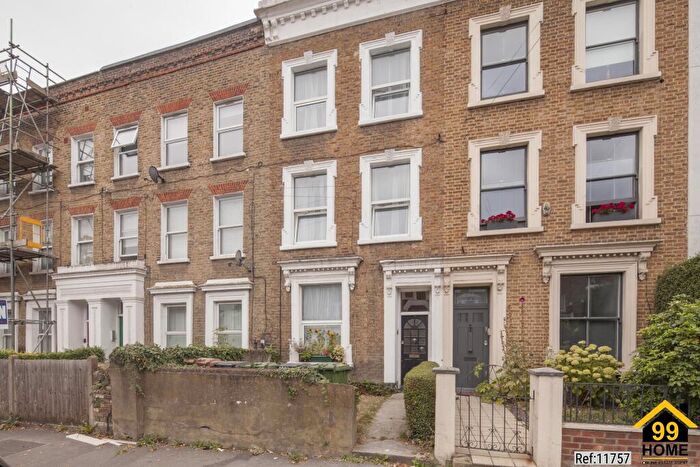 2 Bedroom Maisonette To Rent In Kent House Road, London, SE26