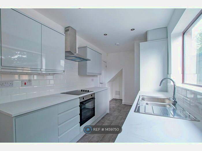 3 Bedroom End Of Terrace House To Rent In Beechtree Road, Liverpool, L15