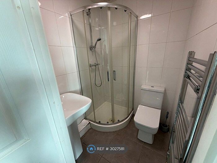 Studio To Rent In Young Street, Doncaster, DN1